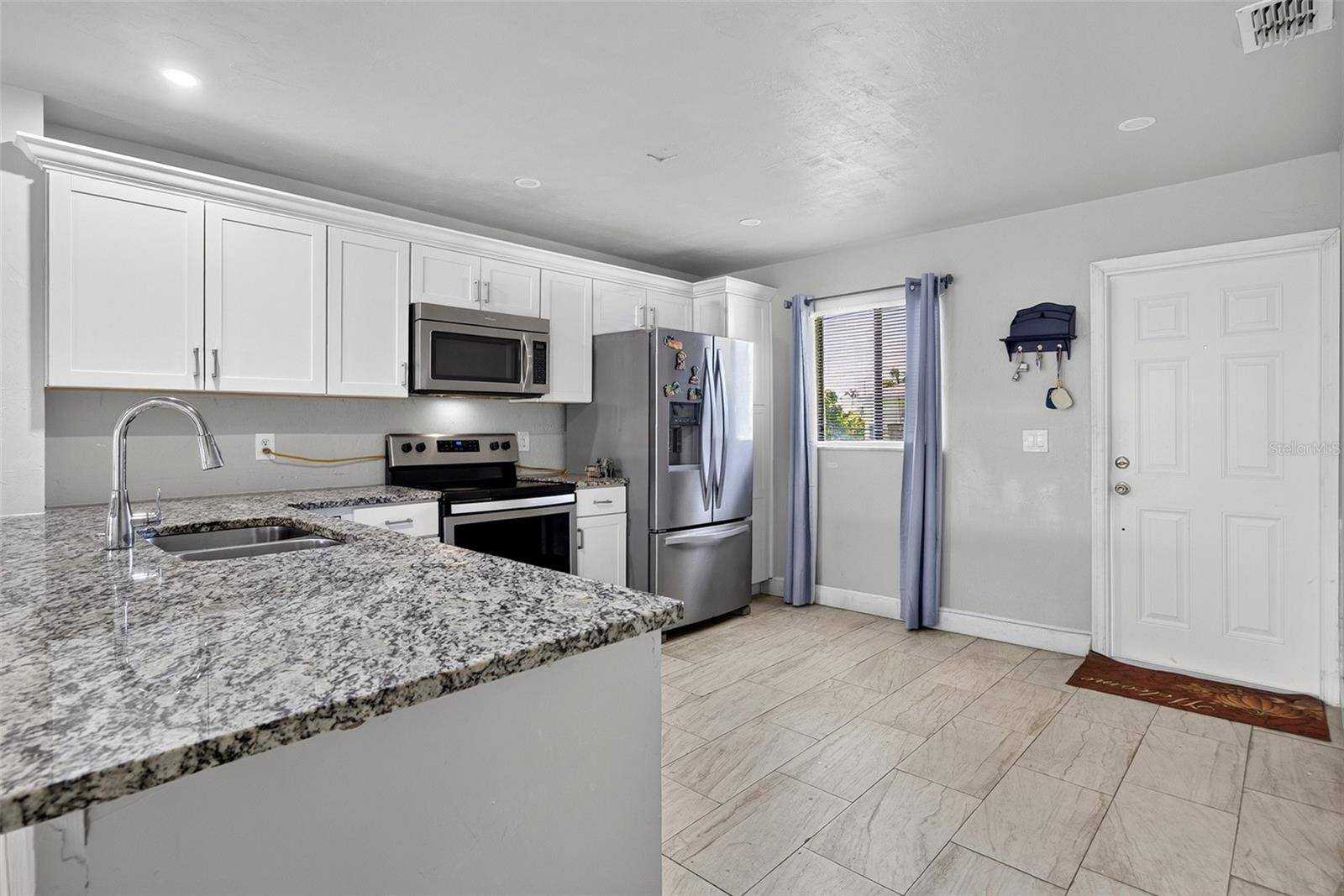 4516 SANTA BARBARA BLVD #1, Cape Coral, FL 33914