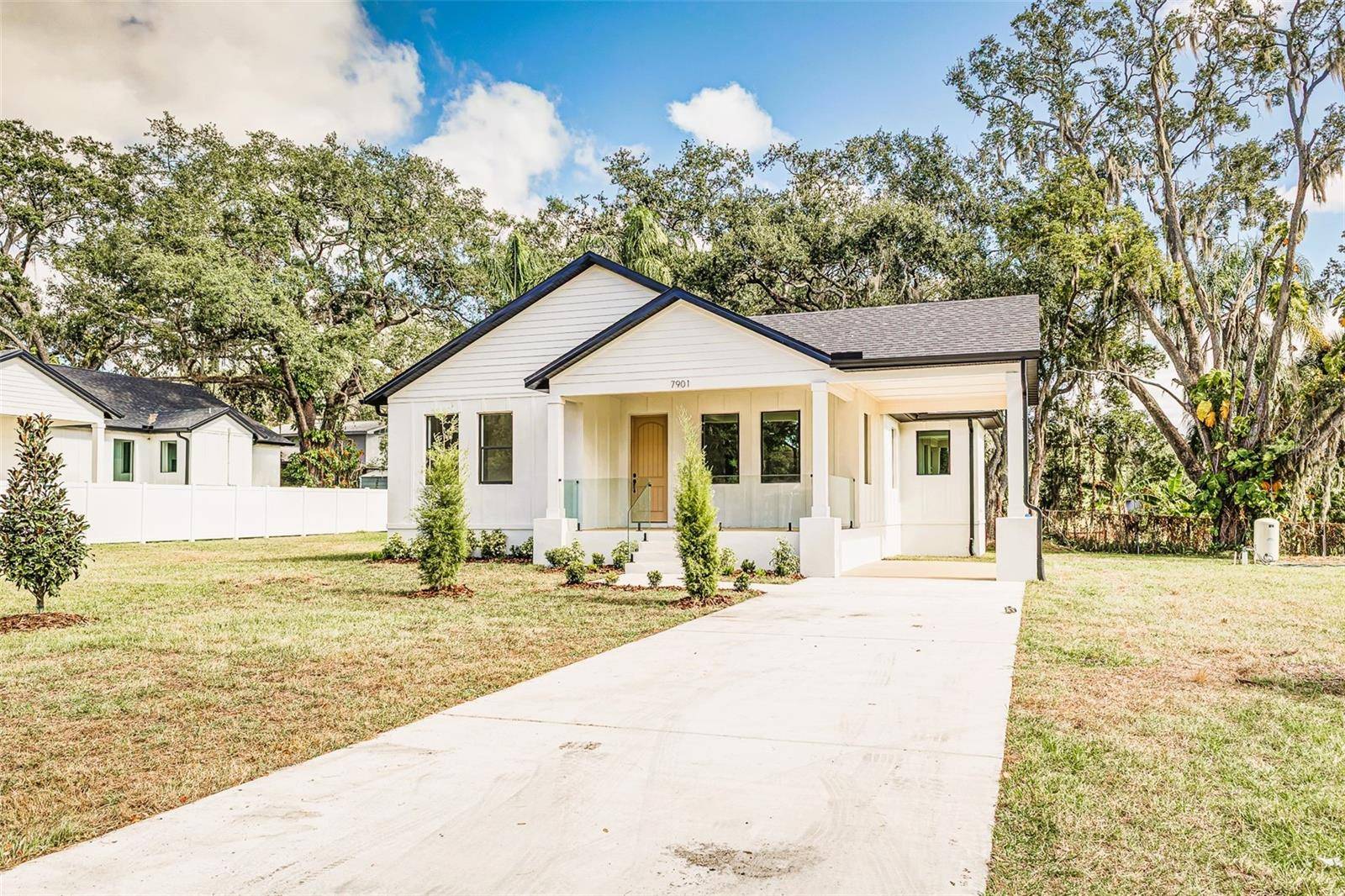 7901 N GREENWOOD AVE, Tampa, FL 33604