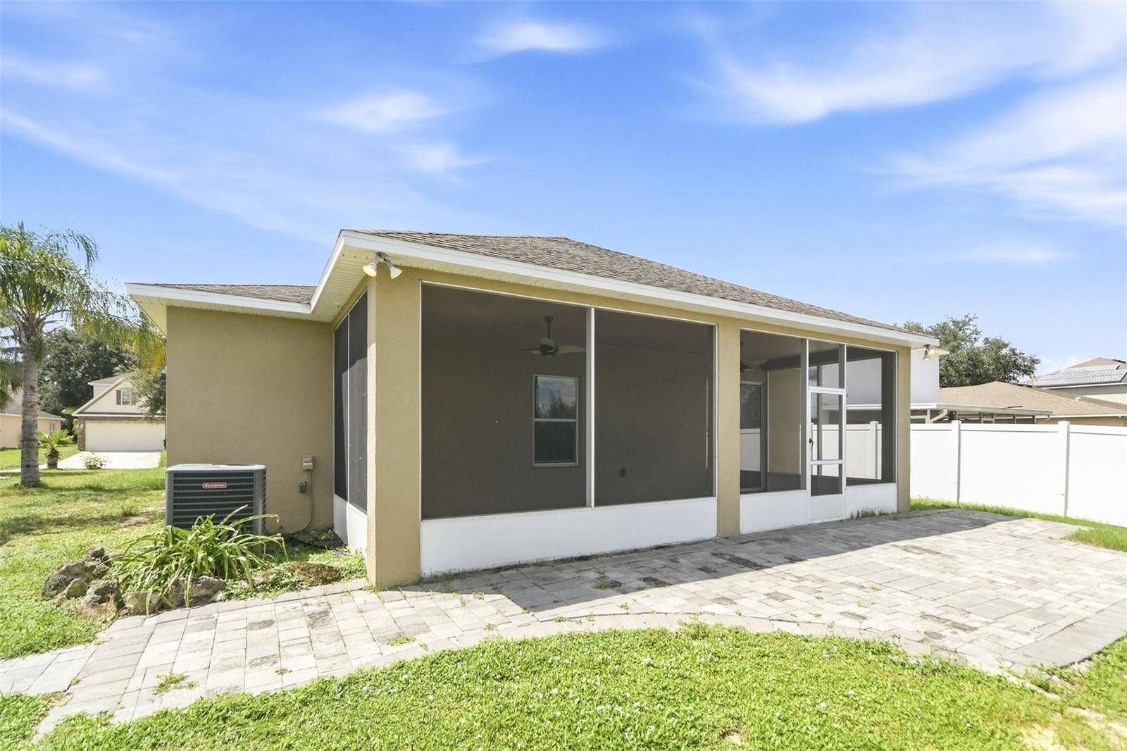 411 HAMMERSTONE AVE, Haines City, FL 33844