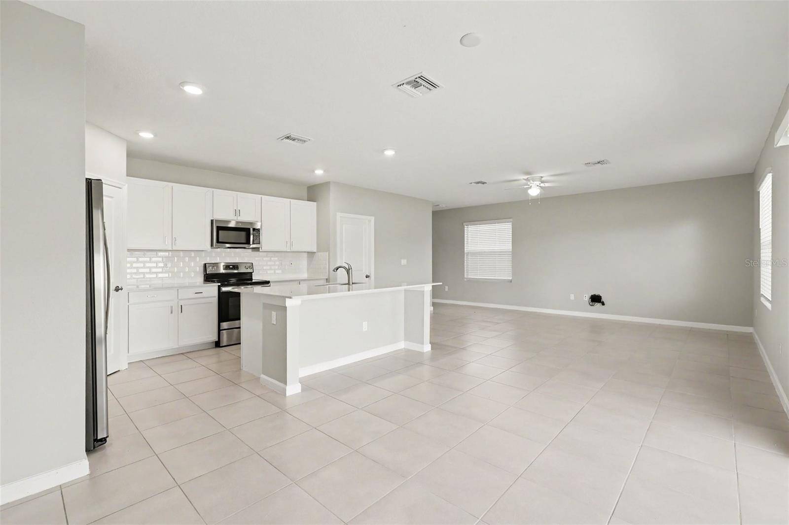 1695 DIABLO CIR SW, Palm Bay, FL 32908