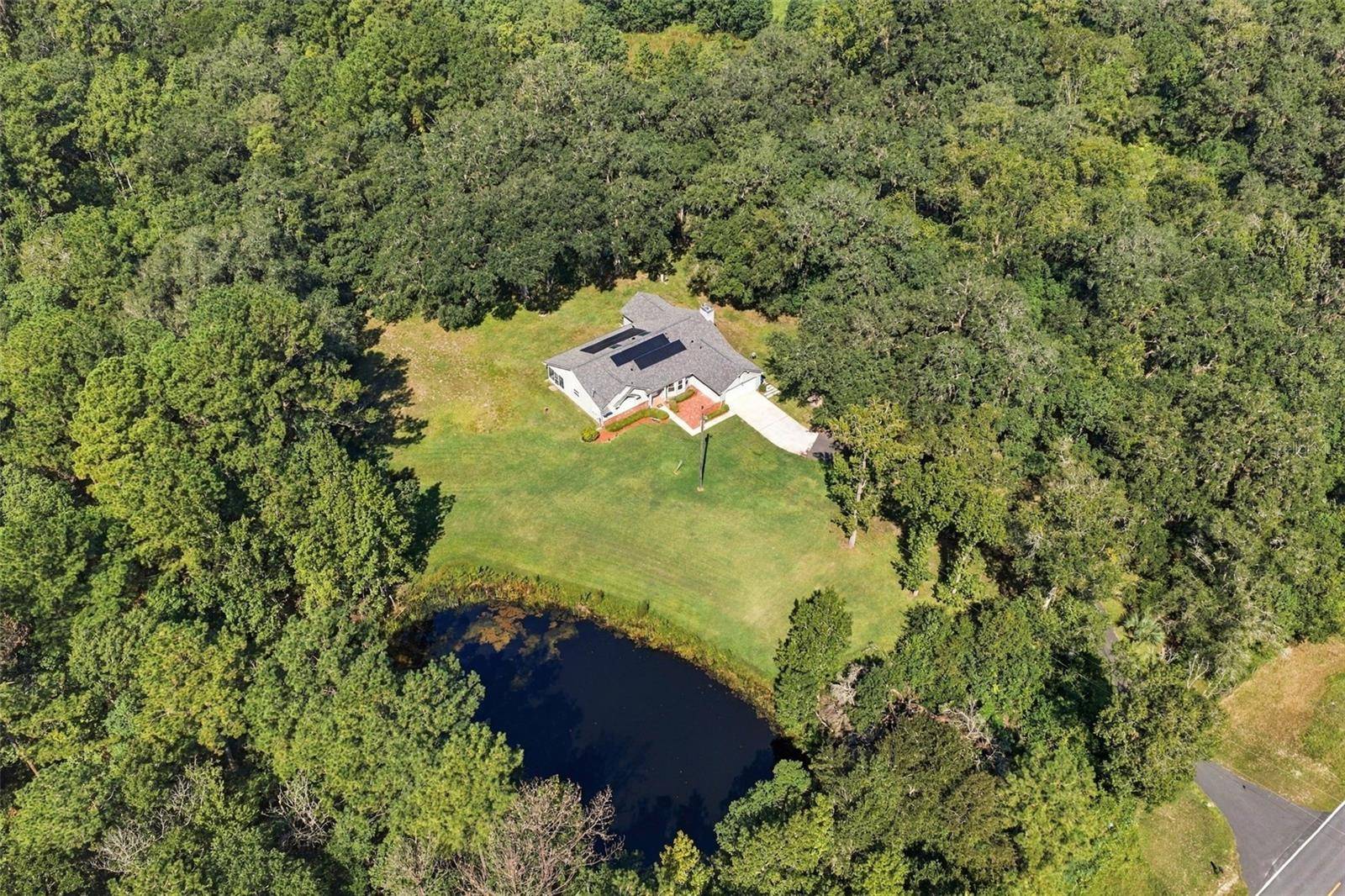 880 EMERSON RD, Brooksville, FL 34601