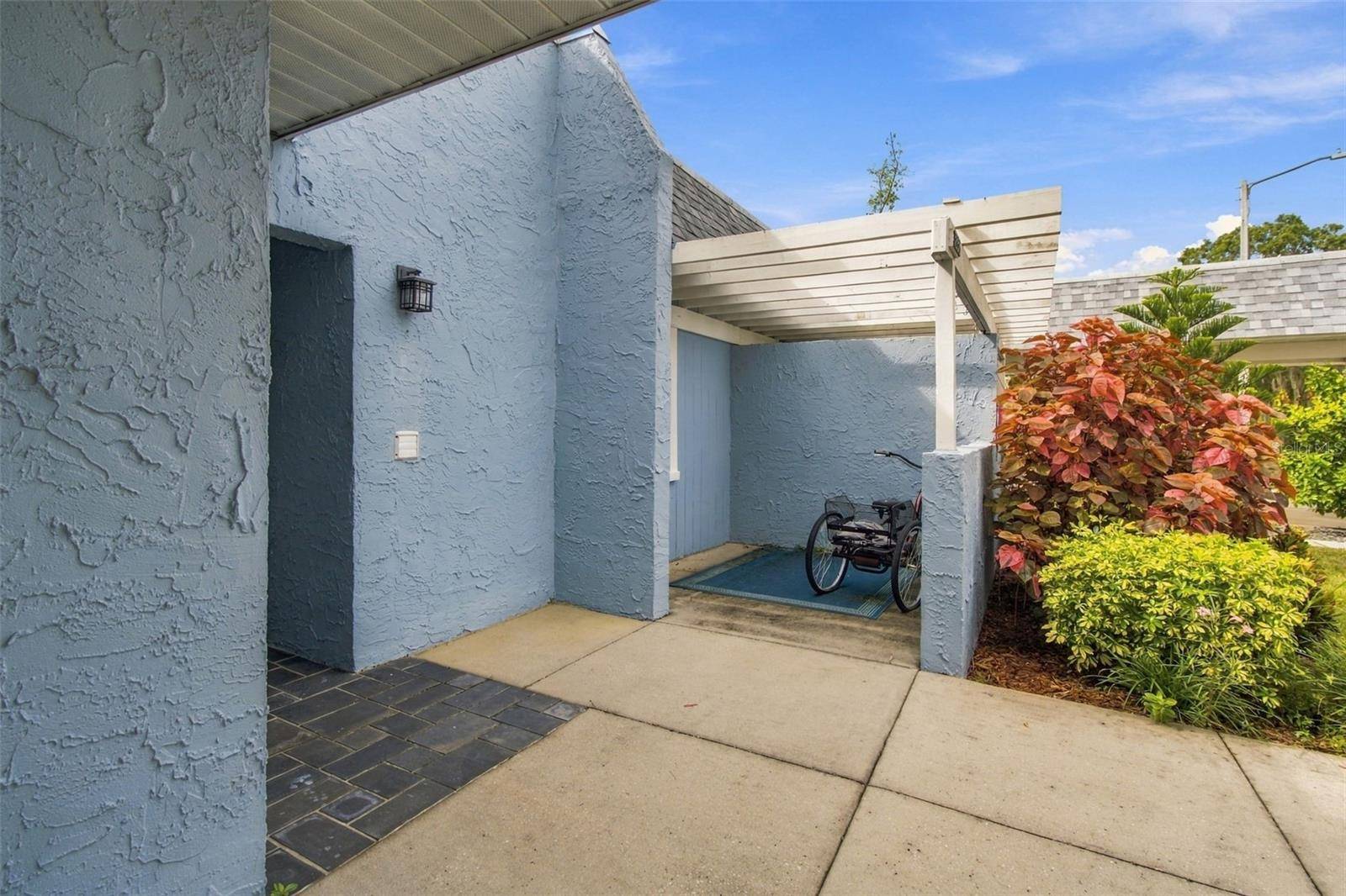 3856 TROPHY BLVD #2, New Port Richey, FL 34655