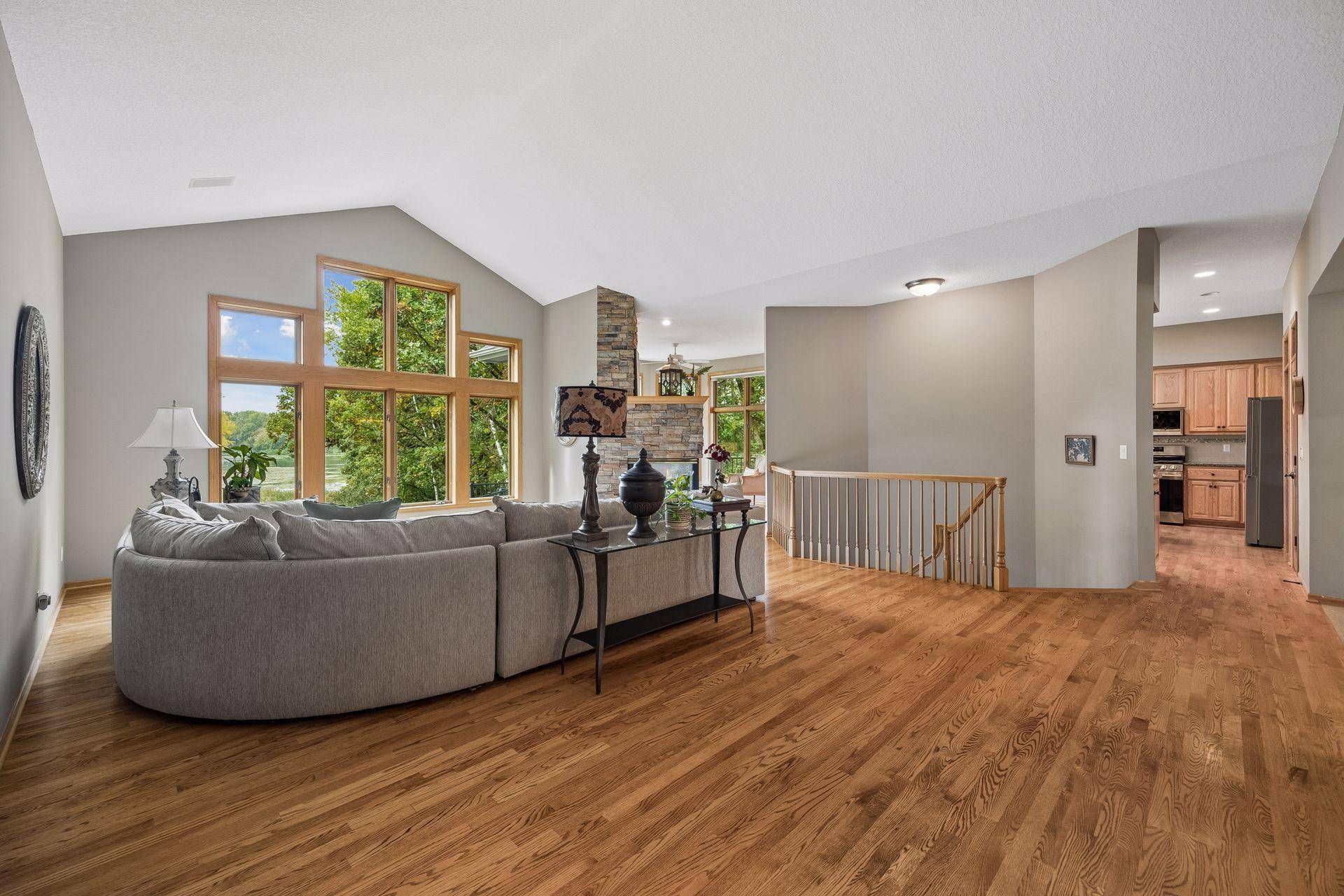 15316 Boulder Pointe RD, Eden Prairie, MN 55347