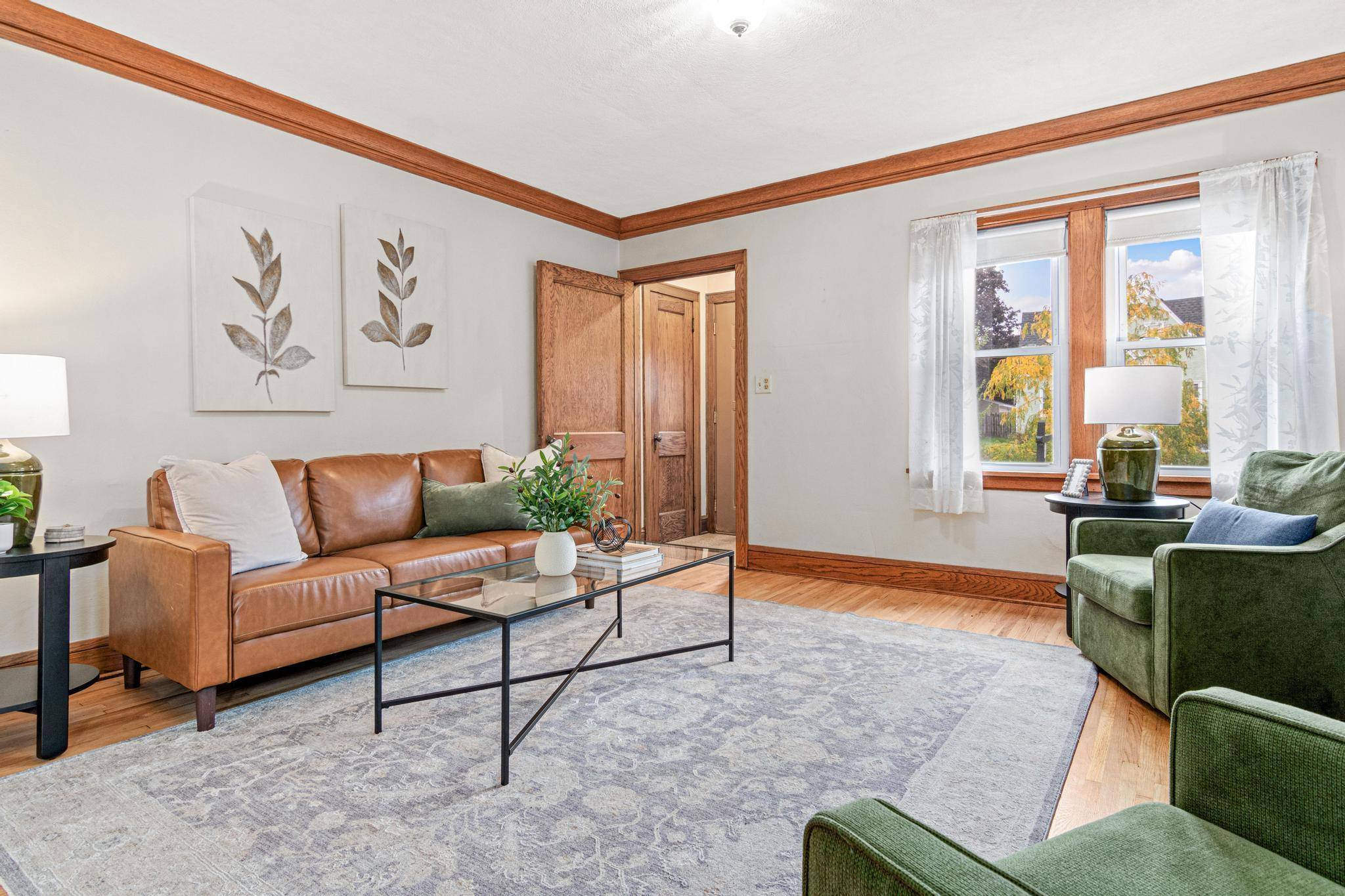 1186 Englewood AVE, Saint Paul, MN 55104
