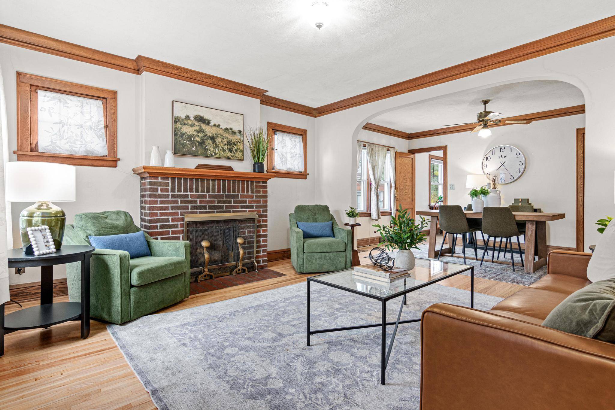 1186 Englewood AVE, Saint Paul, MN 55104