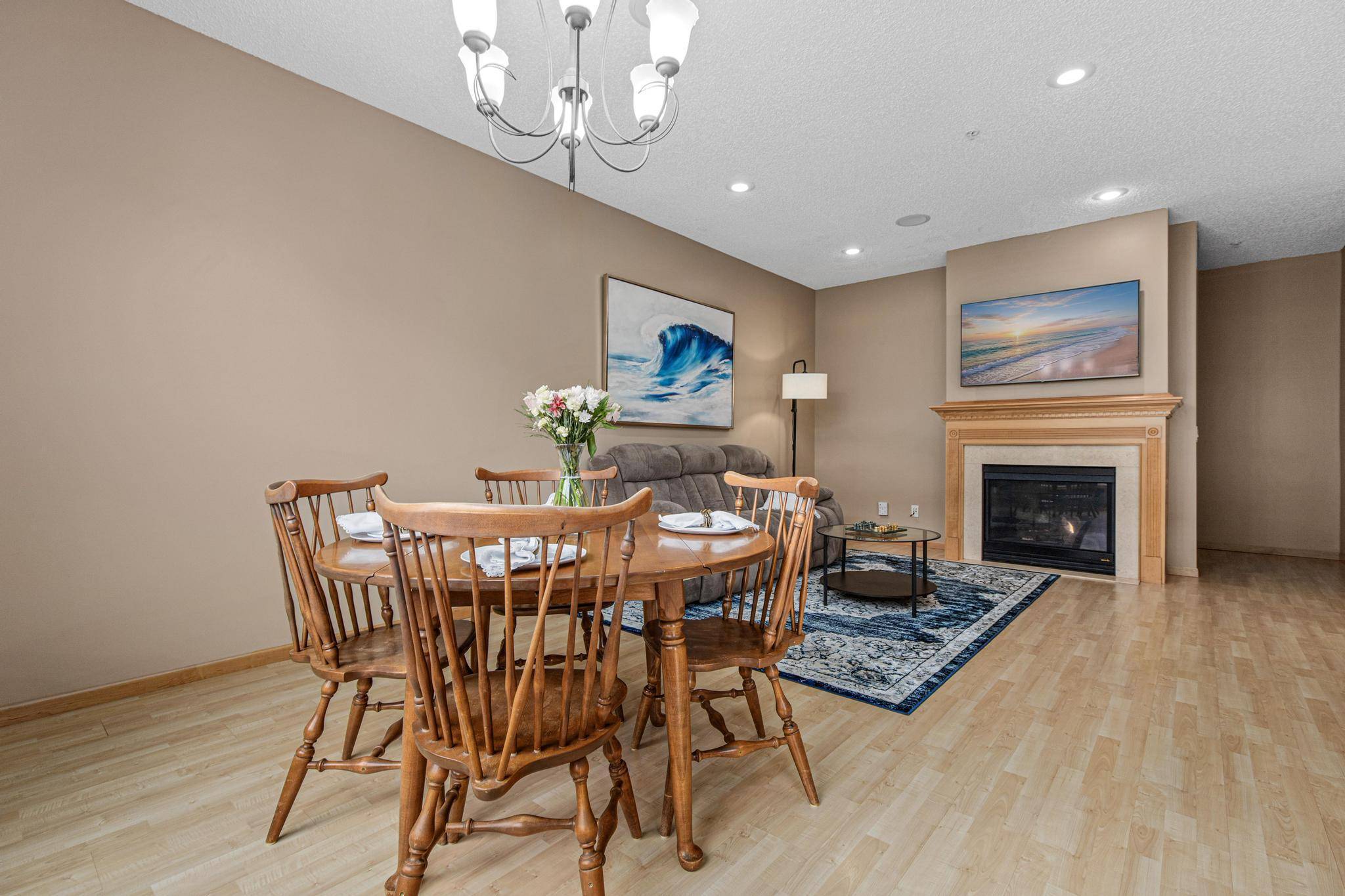15649 Eagleview WAY #1009, Apple Valley, MN 55124