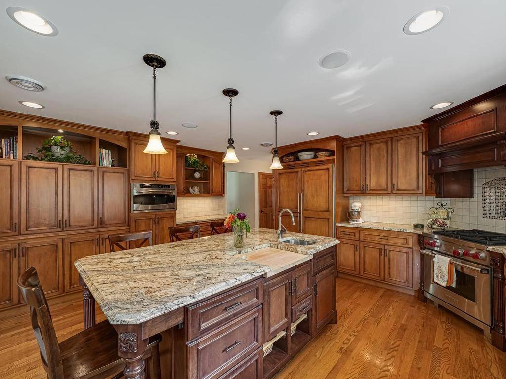 1475 3rd ST NW, New Brighton, MN 55112