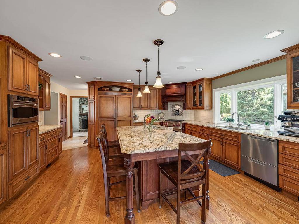 1475 3rd ST NW, New Brighton, MN 55112