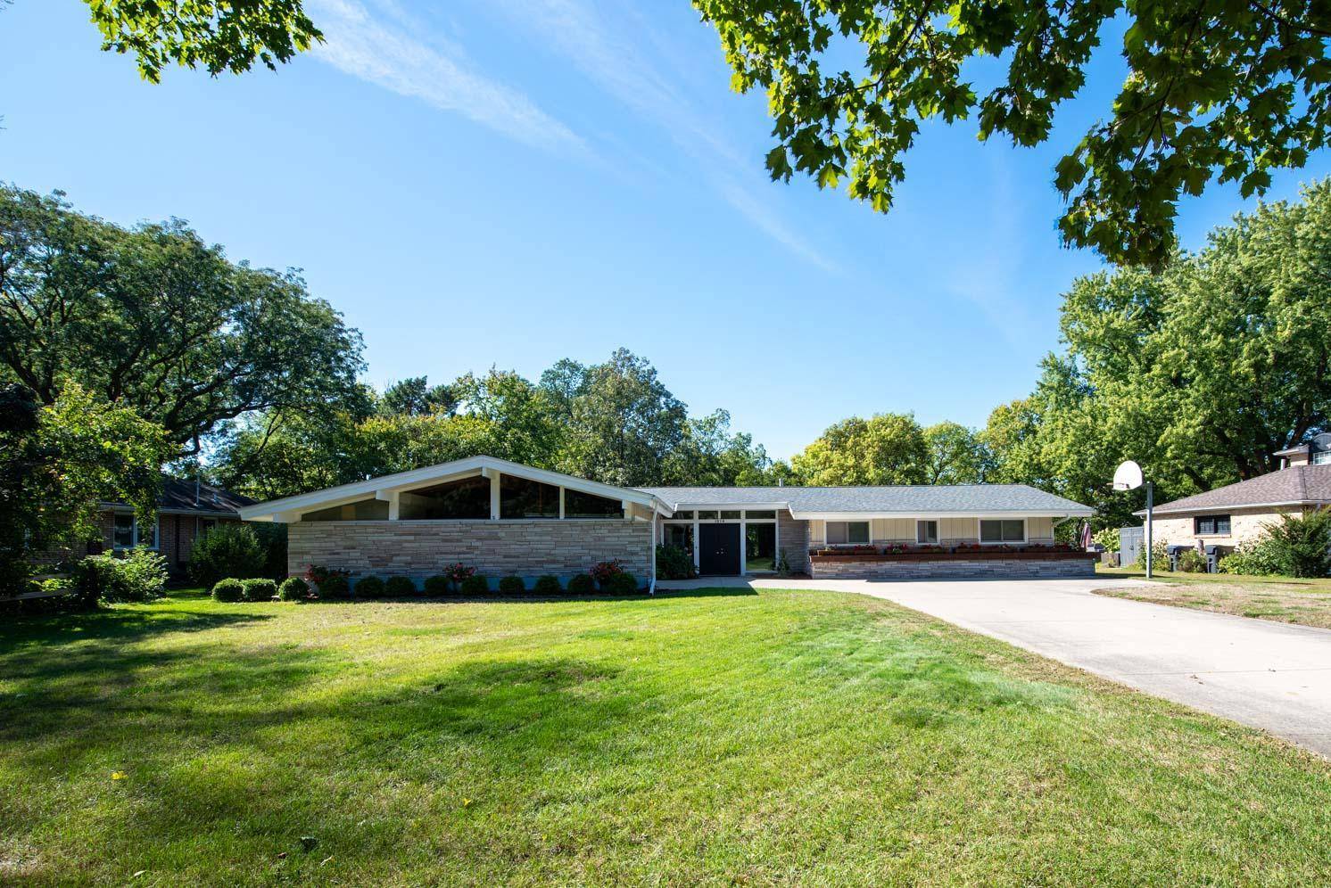 1214 W River DR, Mankato, MN 56001