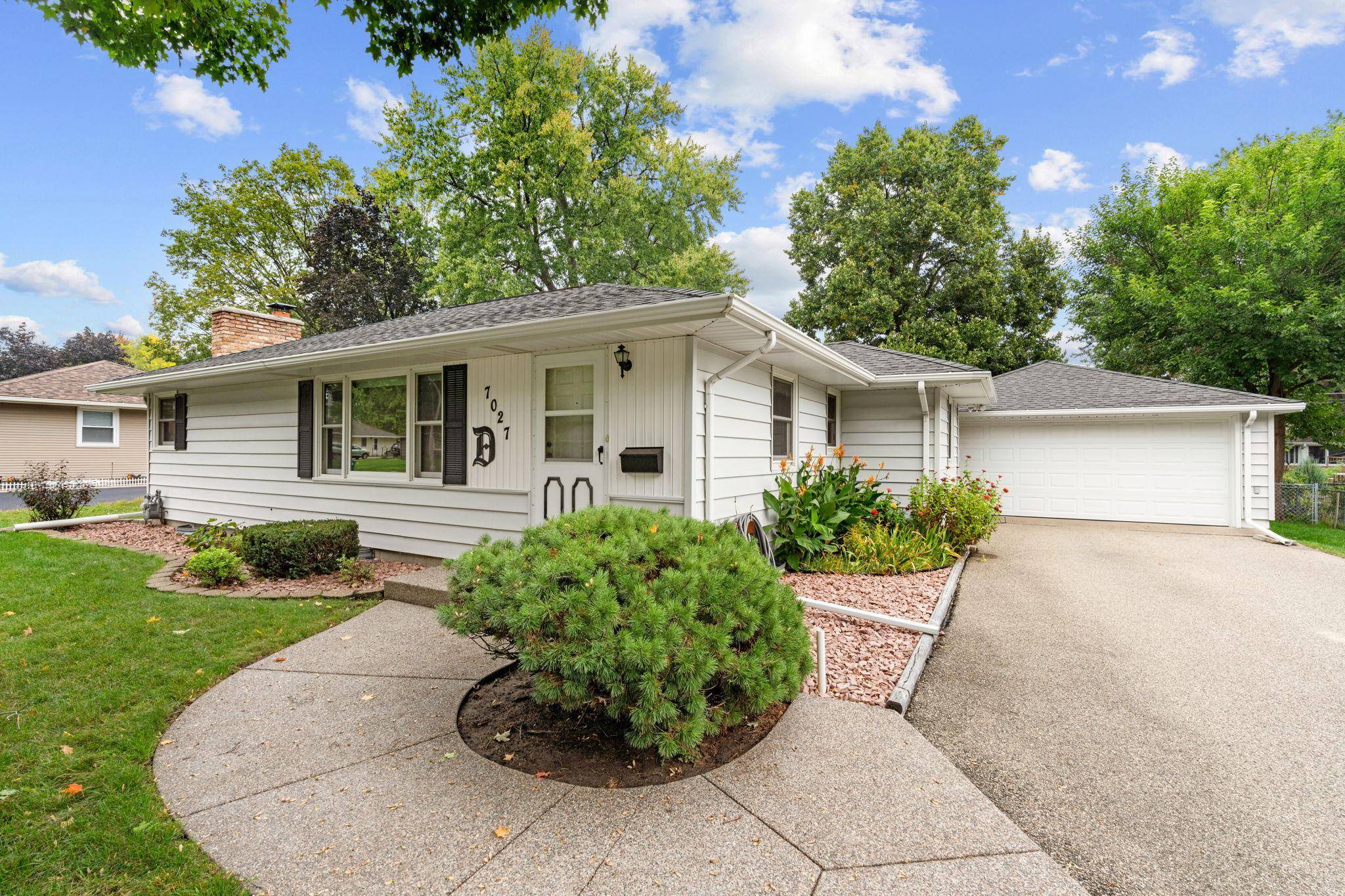 7027 13th AVE S, Richfield, MN 55423
