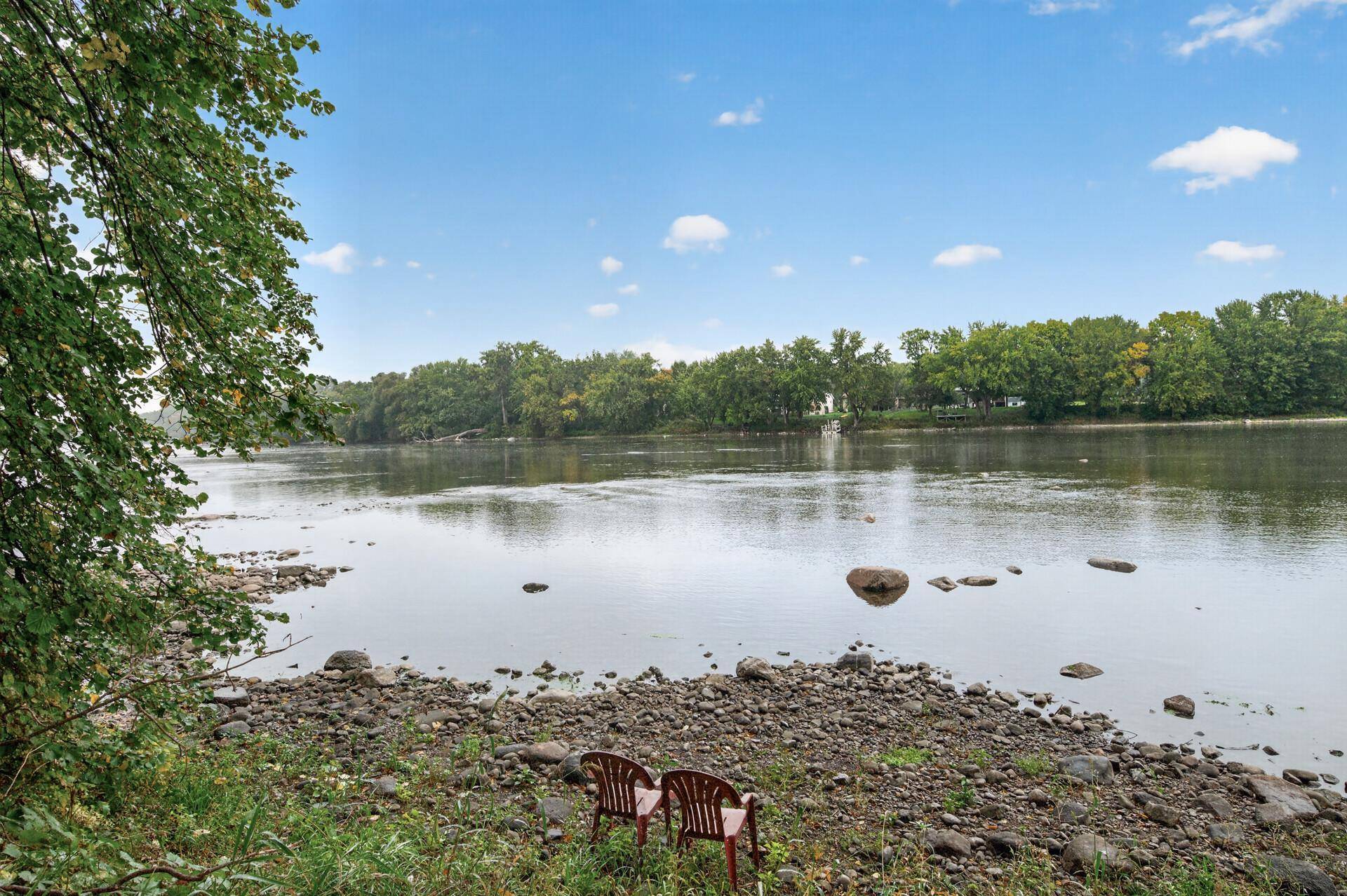 245 Mississippi DR, Monticello, MN 55362