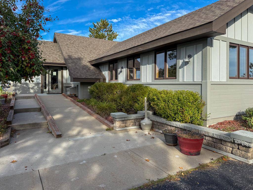 1331 Anne ST NW, Bemidji, MN 56601