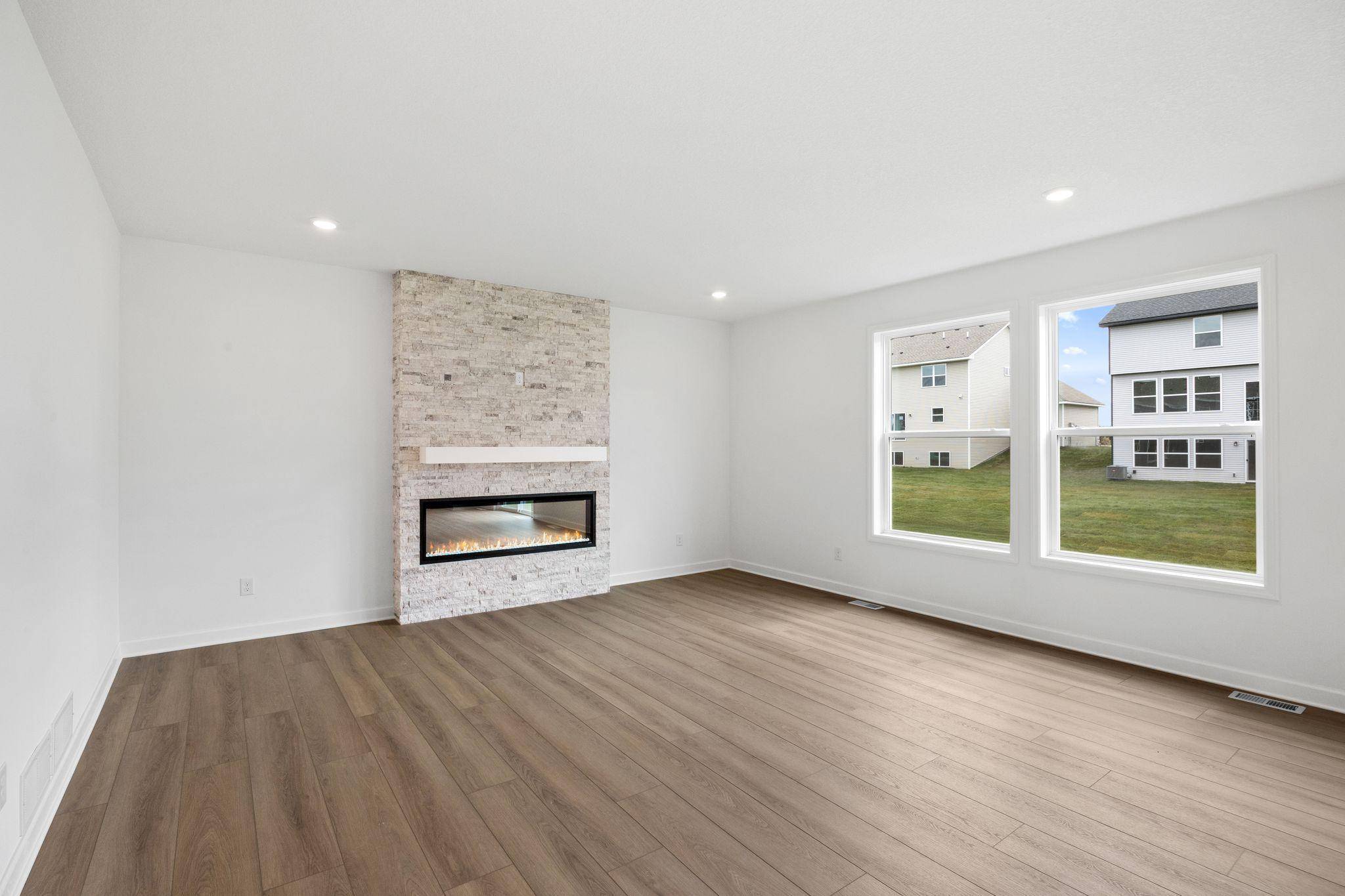 1082 Achilles DR, Rosemount, MN 55068