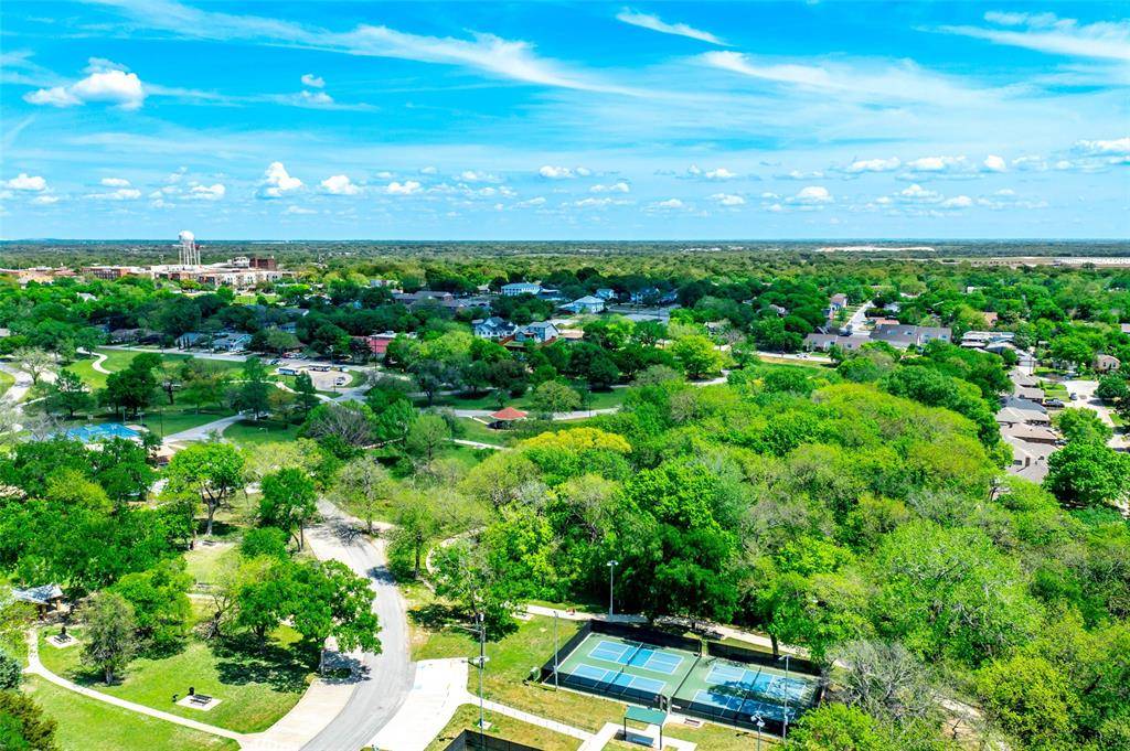 800 S Kentucky Street, Mckinney, TX 75069