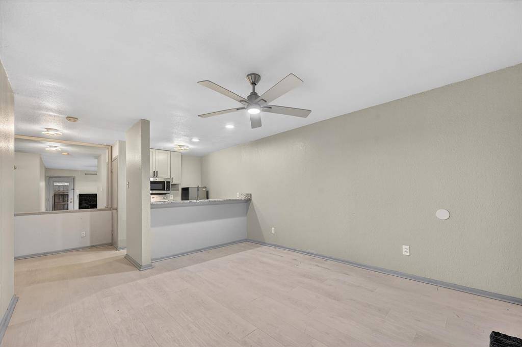 1810 N Garrett Avenue #124, Dallas, TX 75206