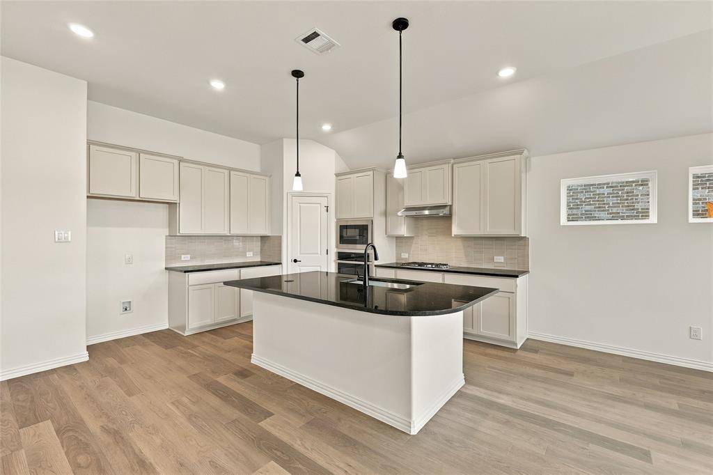 16521 Japanese Maple Drive, Fort Worth, TX 76247