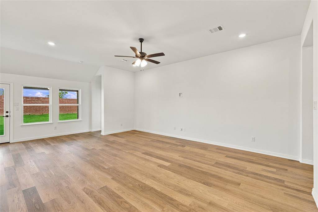 16521 Japanese Maple Drive, Fort Worth, TX 76247