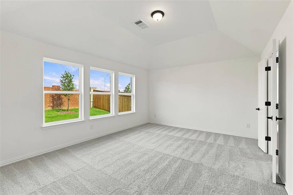 16521 Japanese Maple Drive, Fort Worth, TX 76247