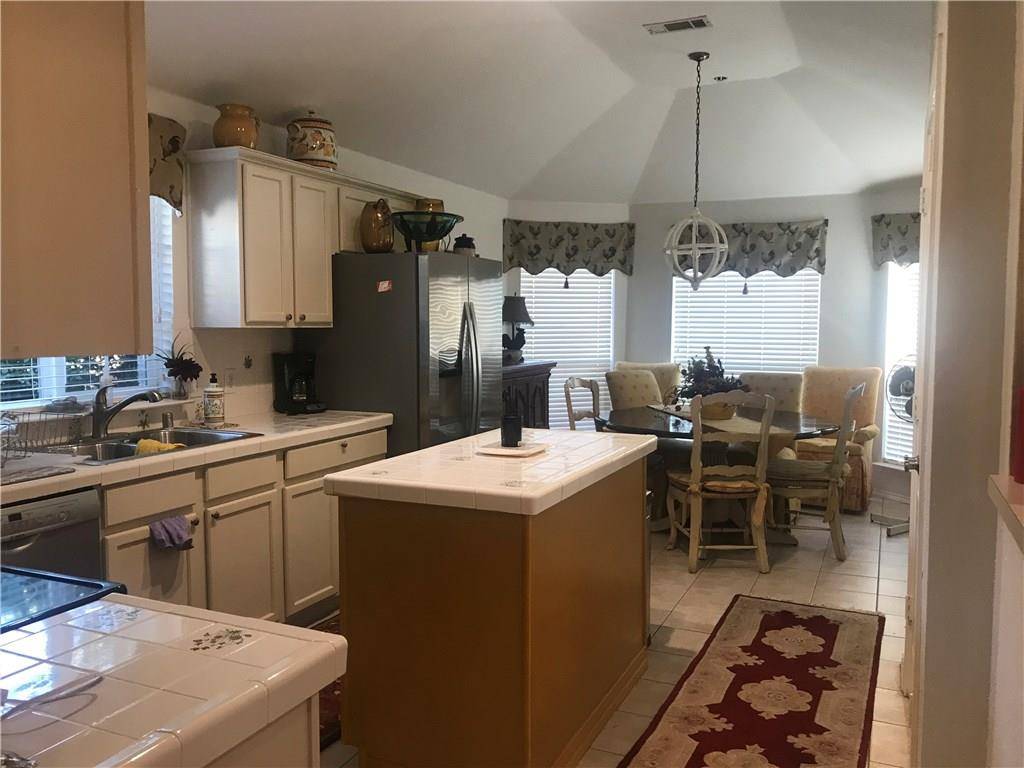 3024 Mason Avenue, Corinth, TX 76210