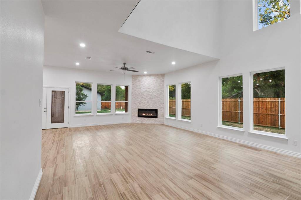 4112 Balch Drive, Dallas, TX 75216