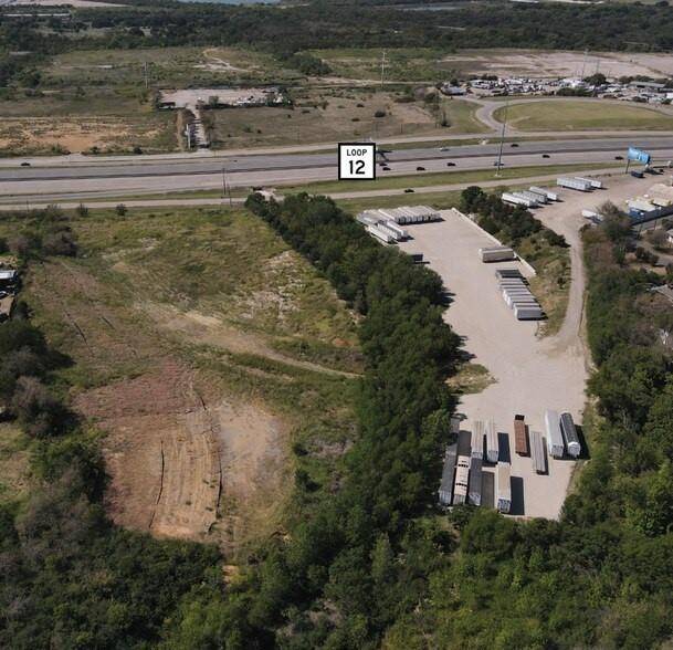 1200 N Walton Walker Boulevard, Dallas, TX 75211