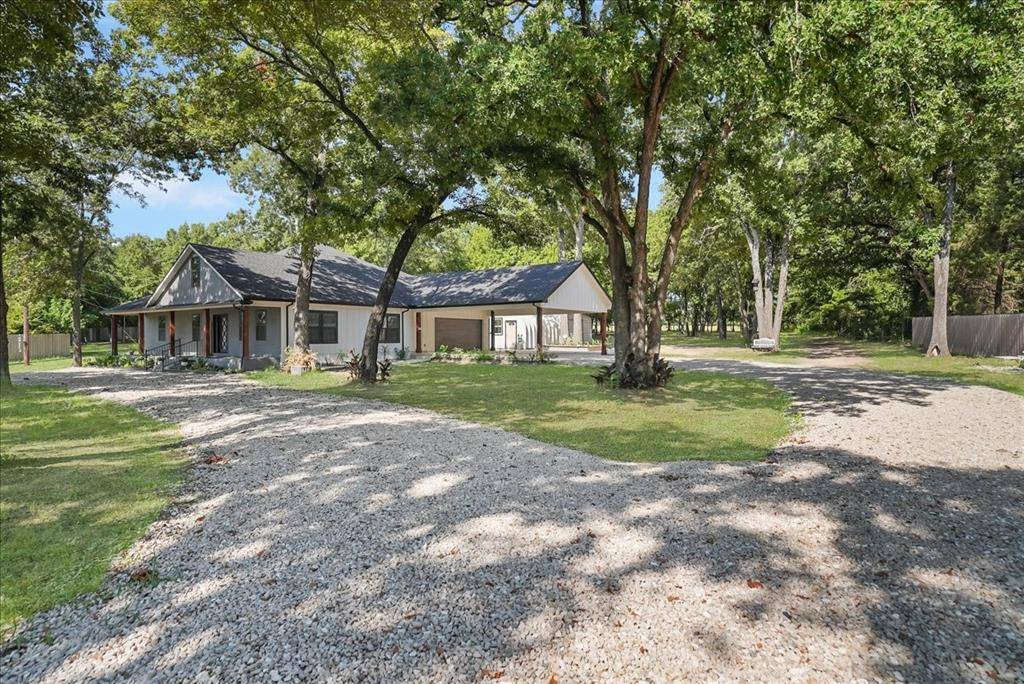 5902 Fm 2494, Athens, TX 75751