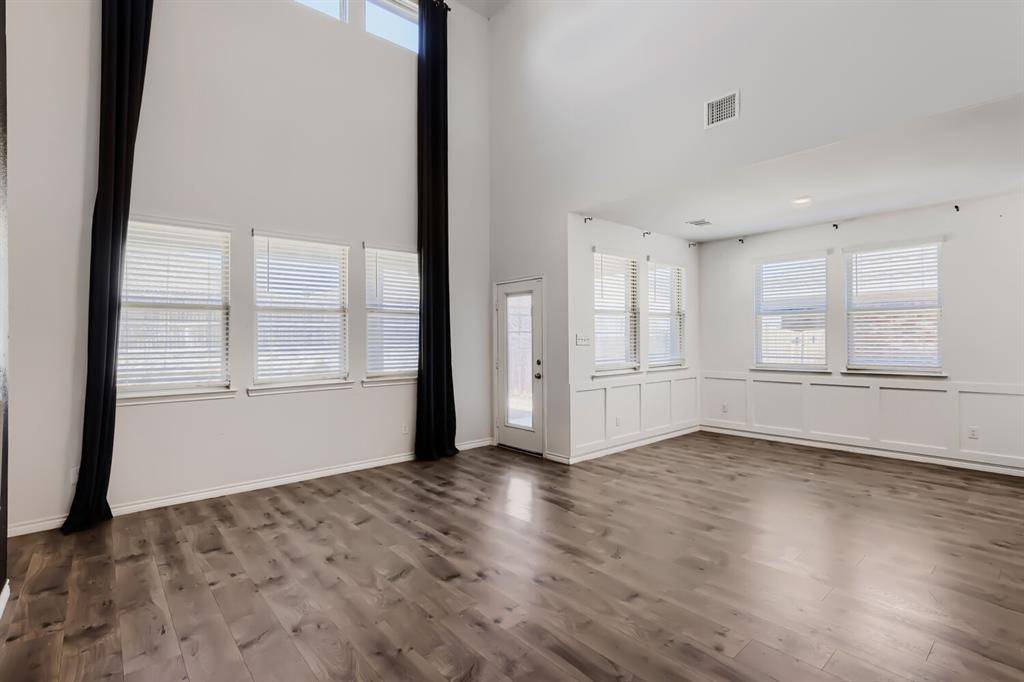 606 Saddle Club Way, Princeton, TX 75407