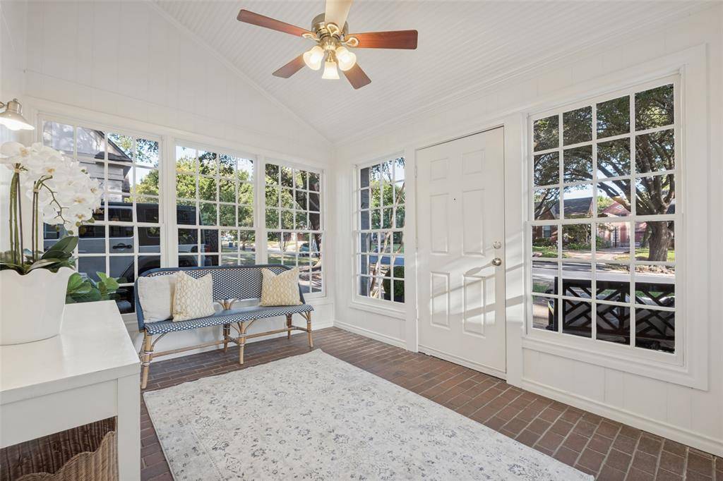 5838 Morningside Avenue, Dallas, TX 75206