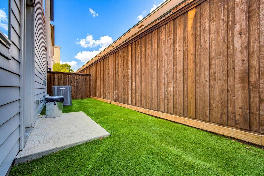 1112 Lavender Ridge, Dallas, TX 75204