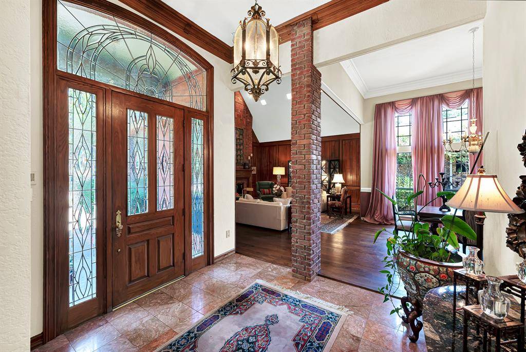 4824 Briargrove Lane, Dallas, TX 75287