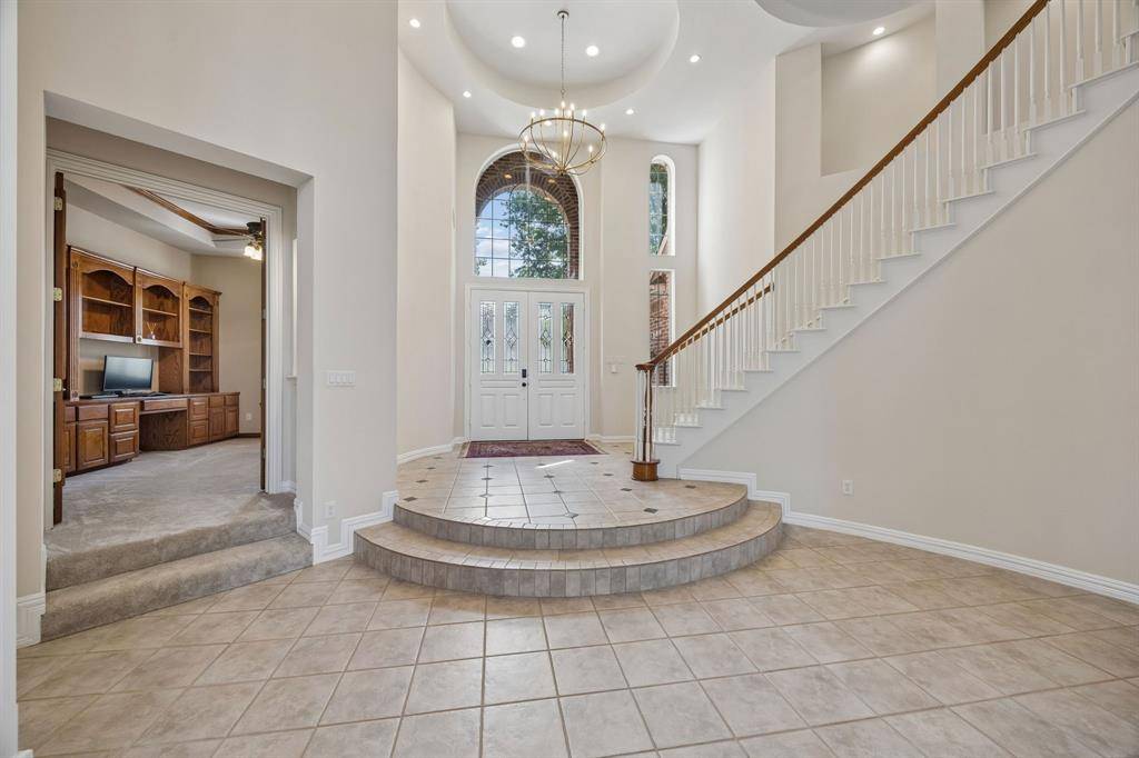 1106 Hills Creek Drive, Mckinney, TX 75072