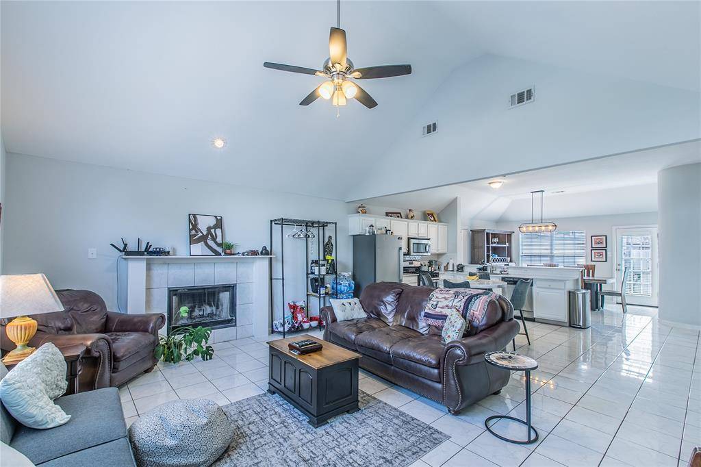 4720 San Jacinto Street, Dallas, TX 75204
