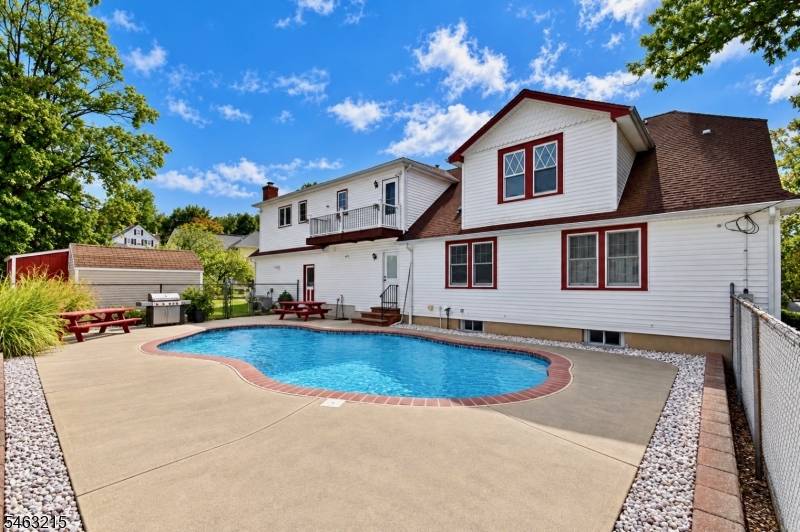 46 Central Ave, Butler Boro, NJ 07405