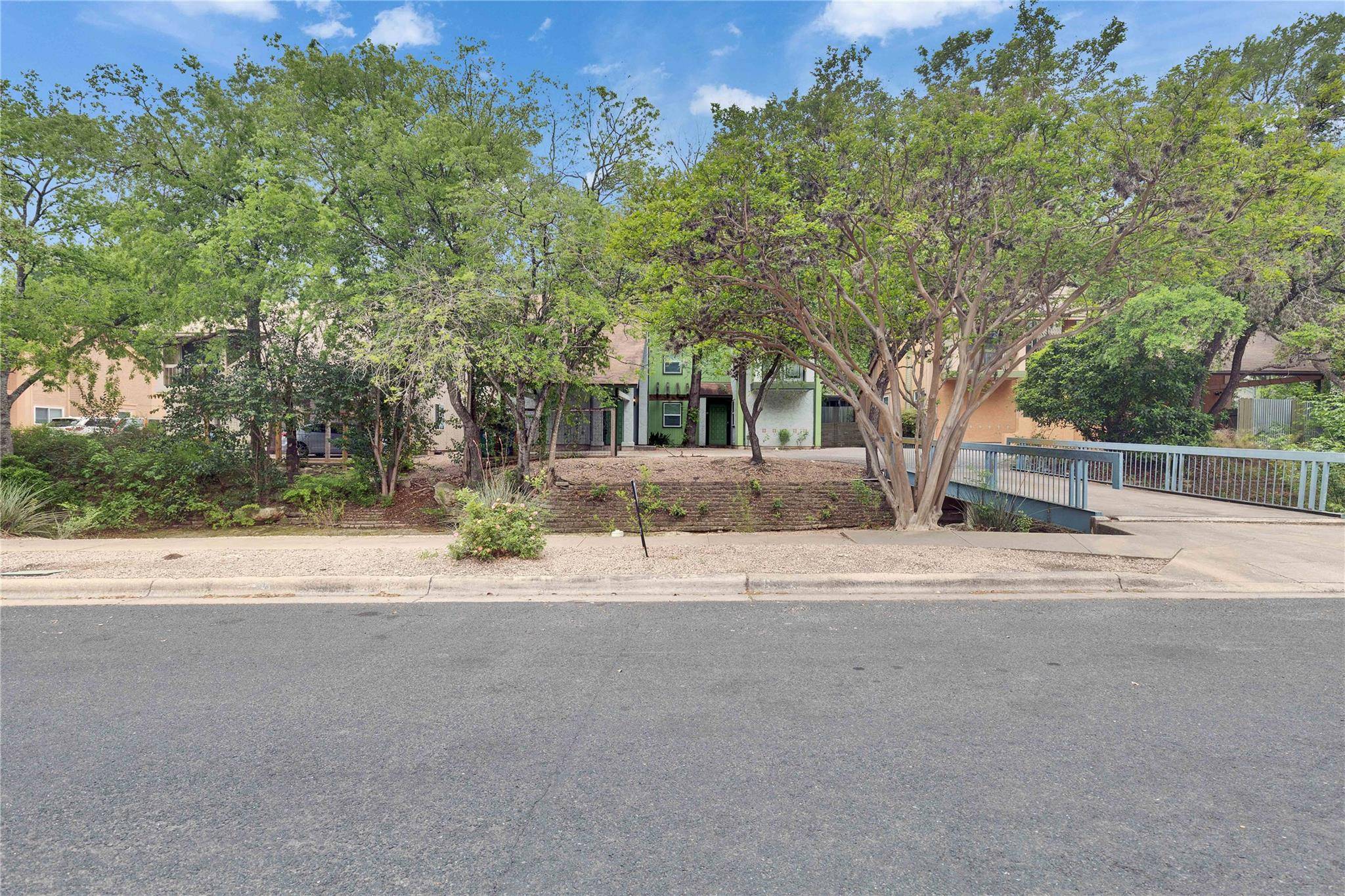 1505 Bridgeway DR #1, Austin, TX 78704