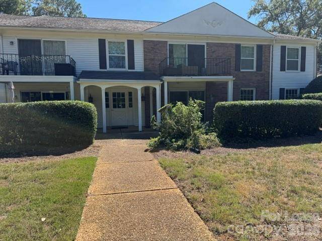 7105 Quail Meadow LN, Charlotte, NC 28210