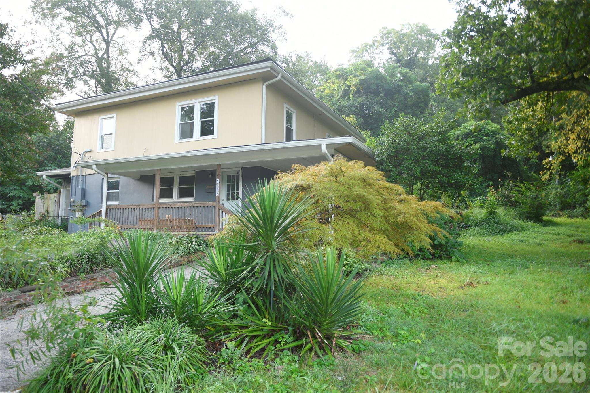 1605 W 4th AVE, Gastonia, NC 28052