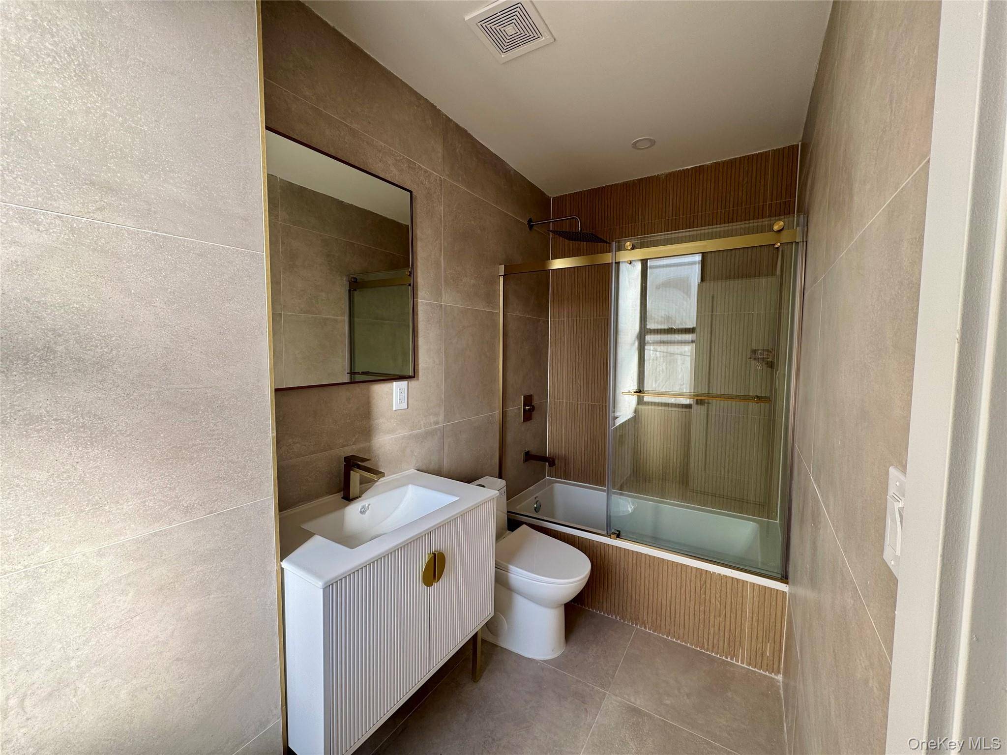 315 Riverside BLVD #1, Long Beach, NY 11561
