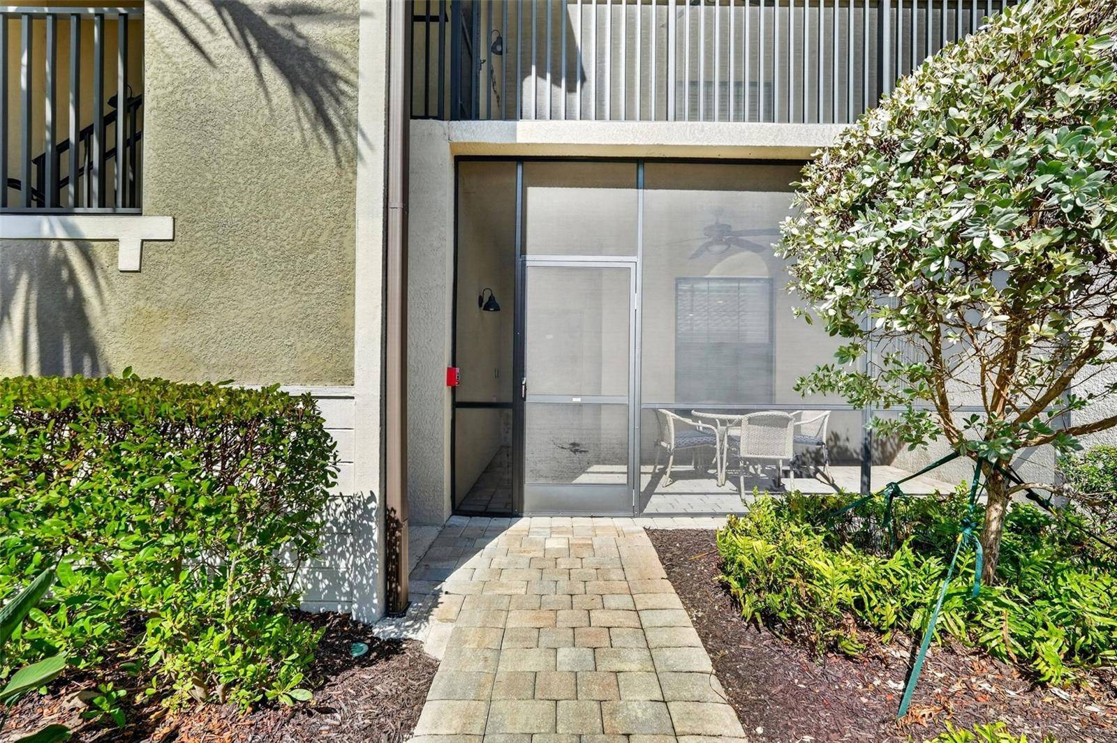 5674 PALMER CIR #101, Bradenton, FL 34211