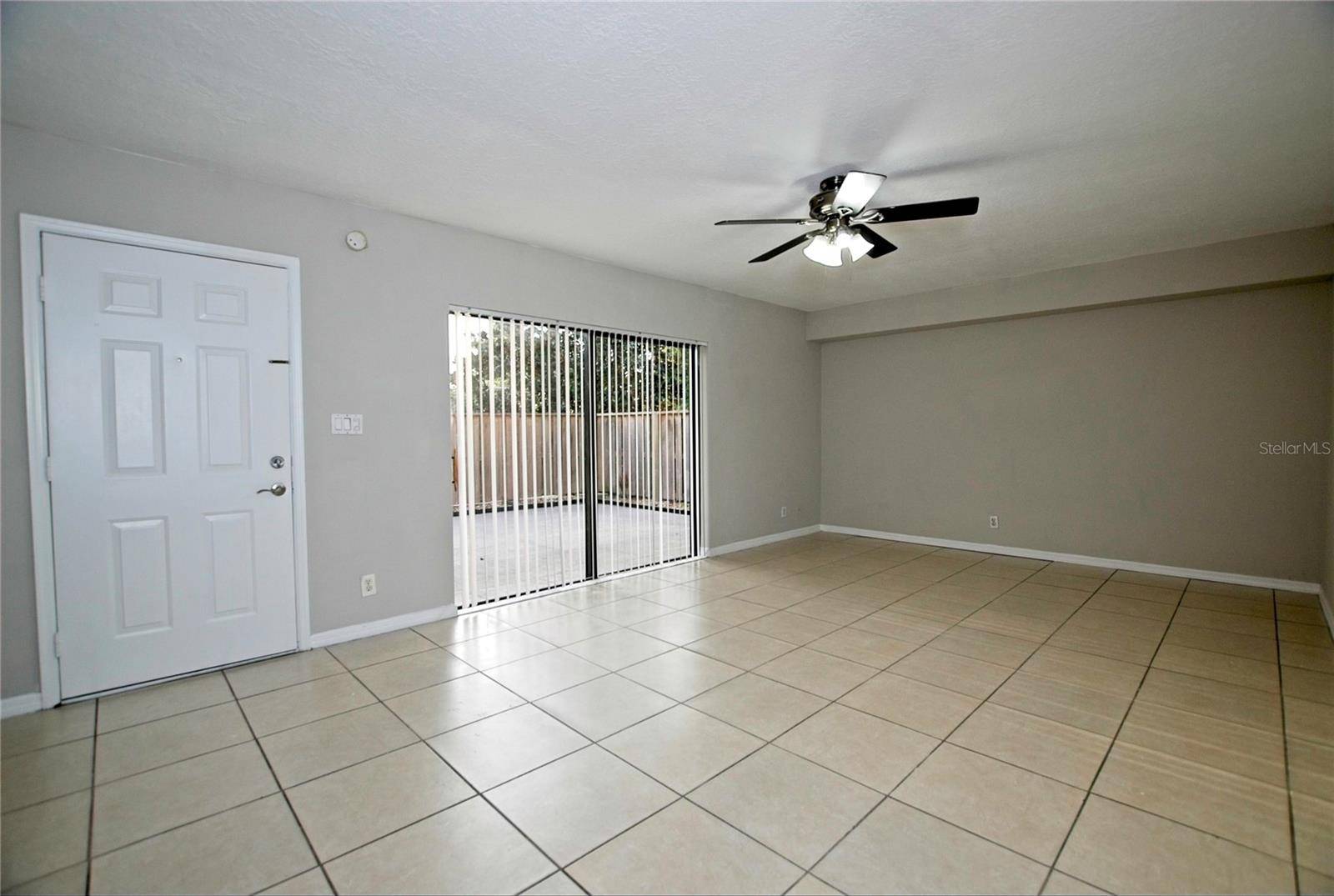 5373 BAMBOO CT #402, Orlando, FL 32811