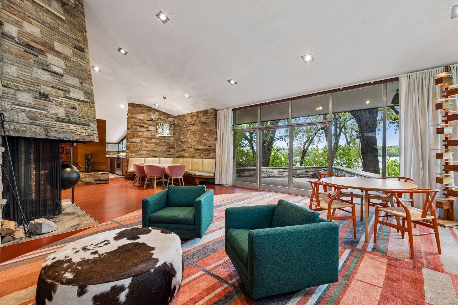 2801 Burnham BLVD, Minneapolis, MN 55416