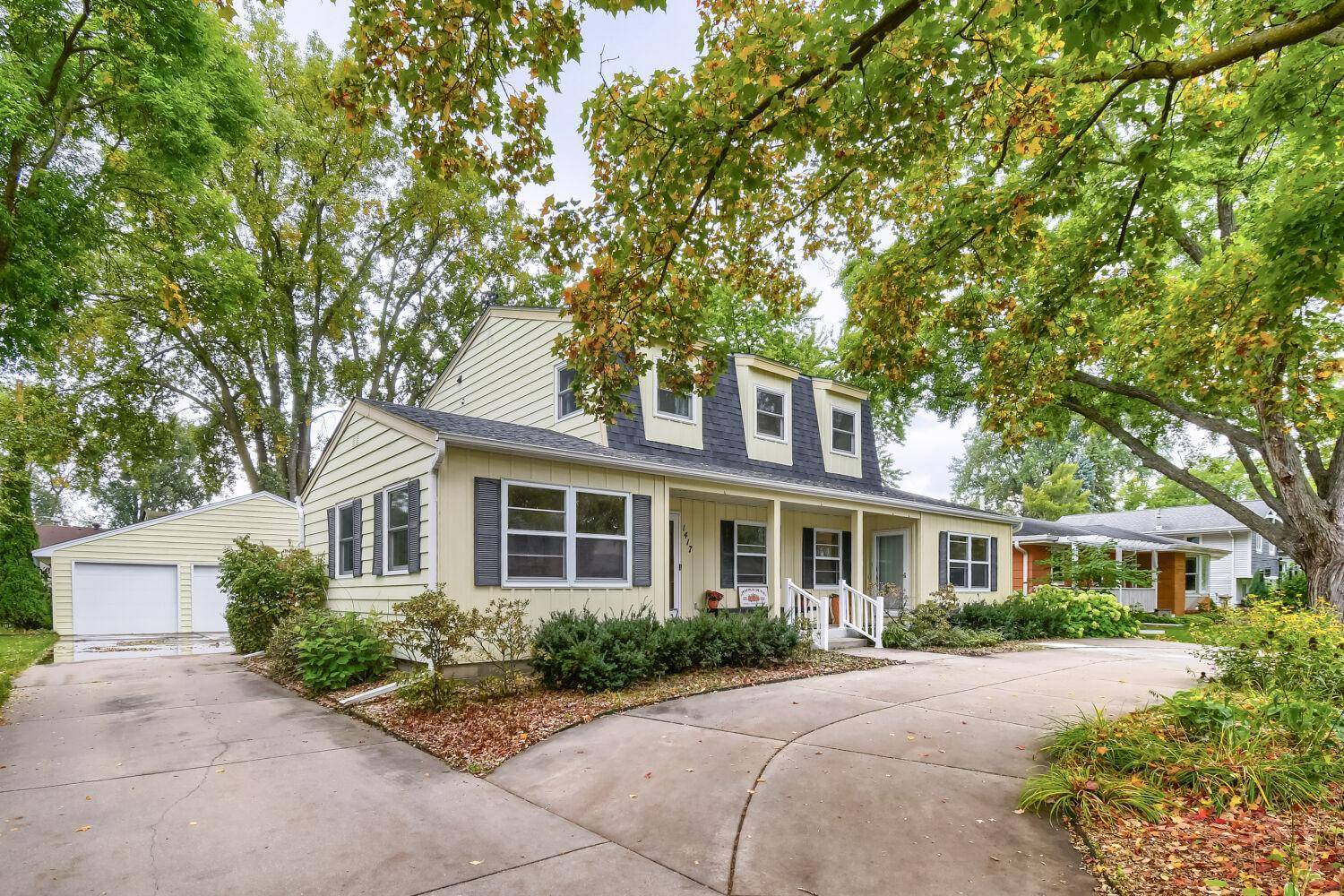 1417 18th ST NW, New Brighton, MN 55112
