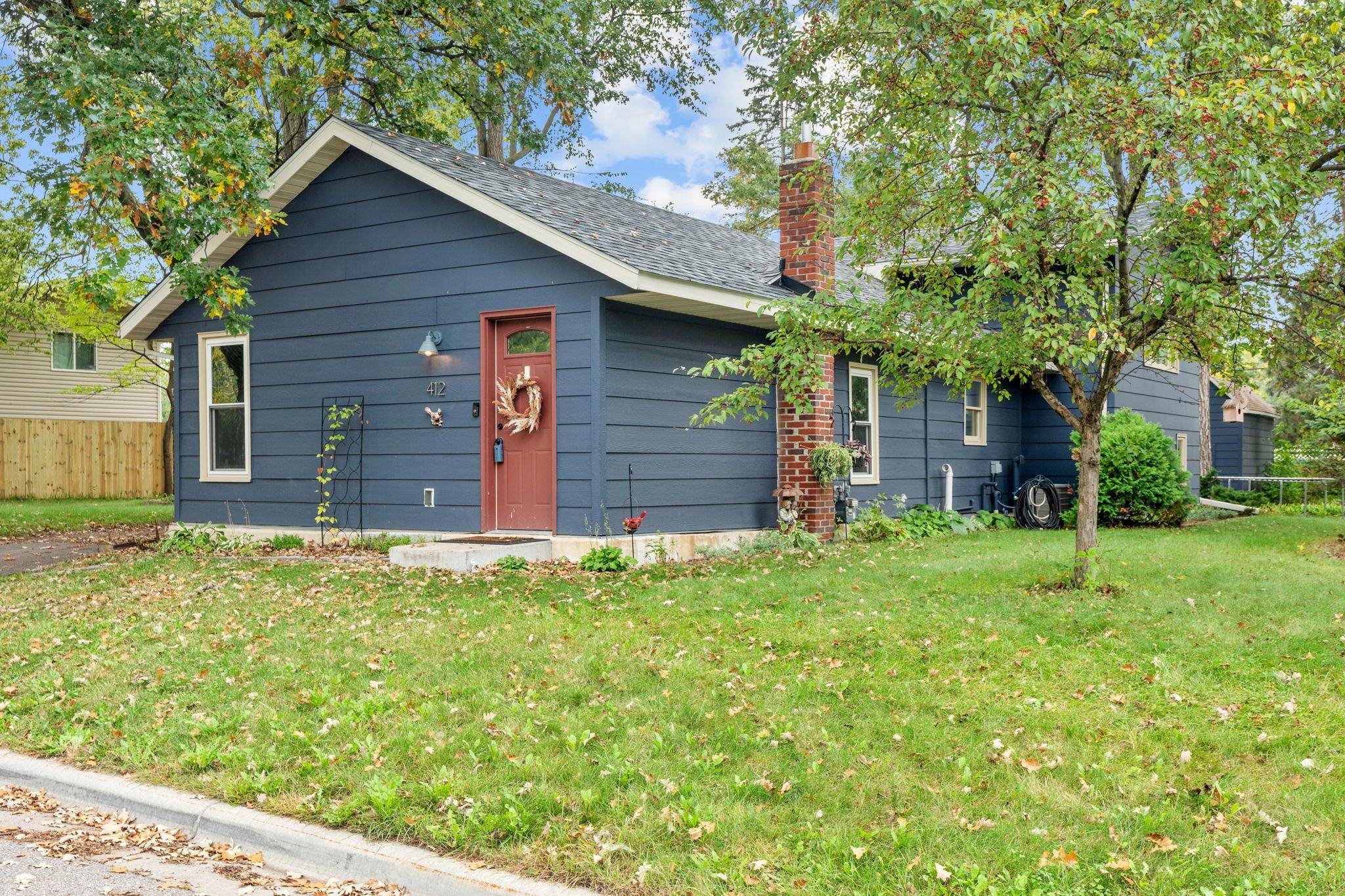 412 Garfield AVE, Champlin, MN 55316