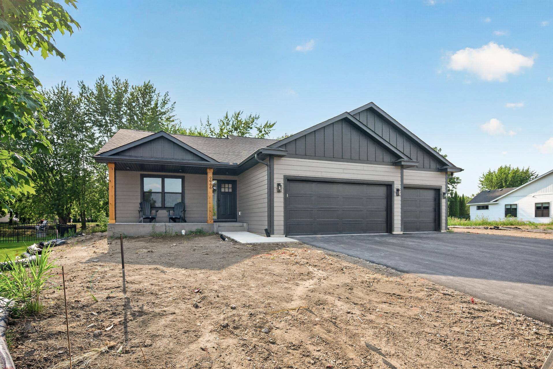 9935 14th CIR NE, Saint Michael, MN 55376
