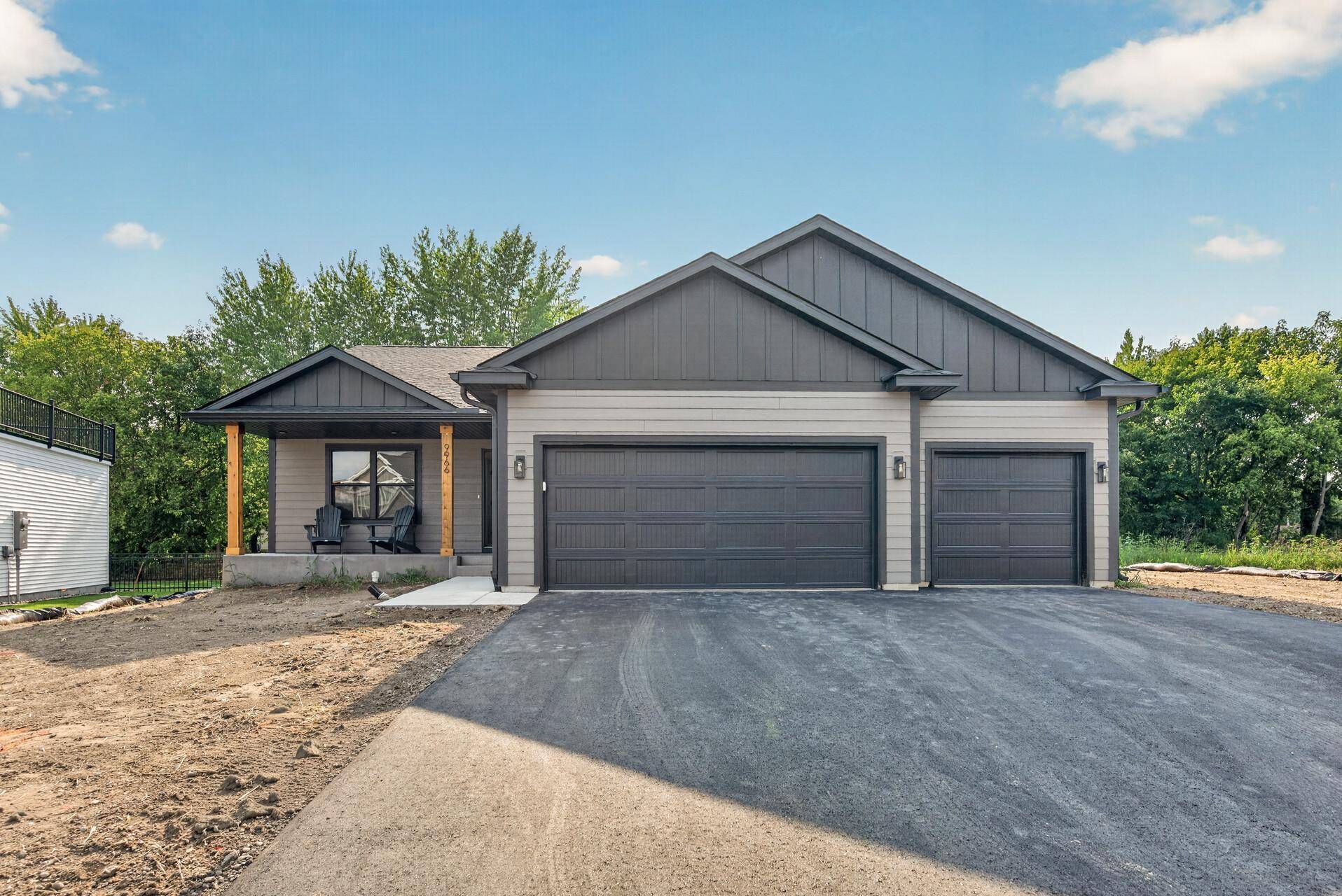 9935 14th CIR NE, Saint Michael, MN 55376