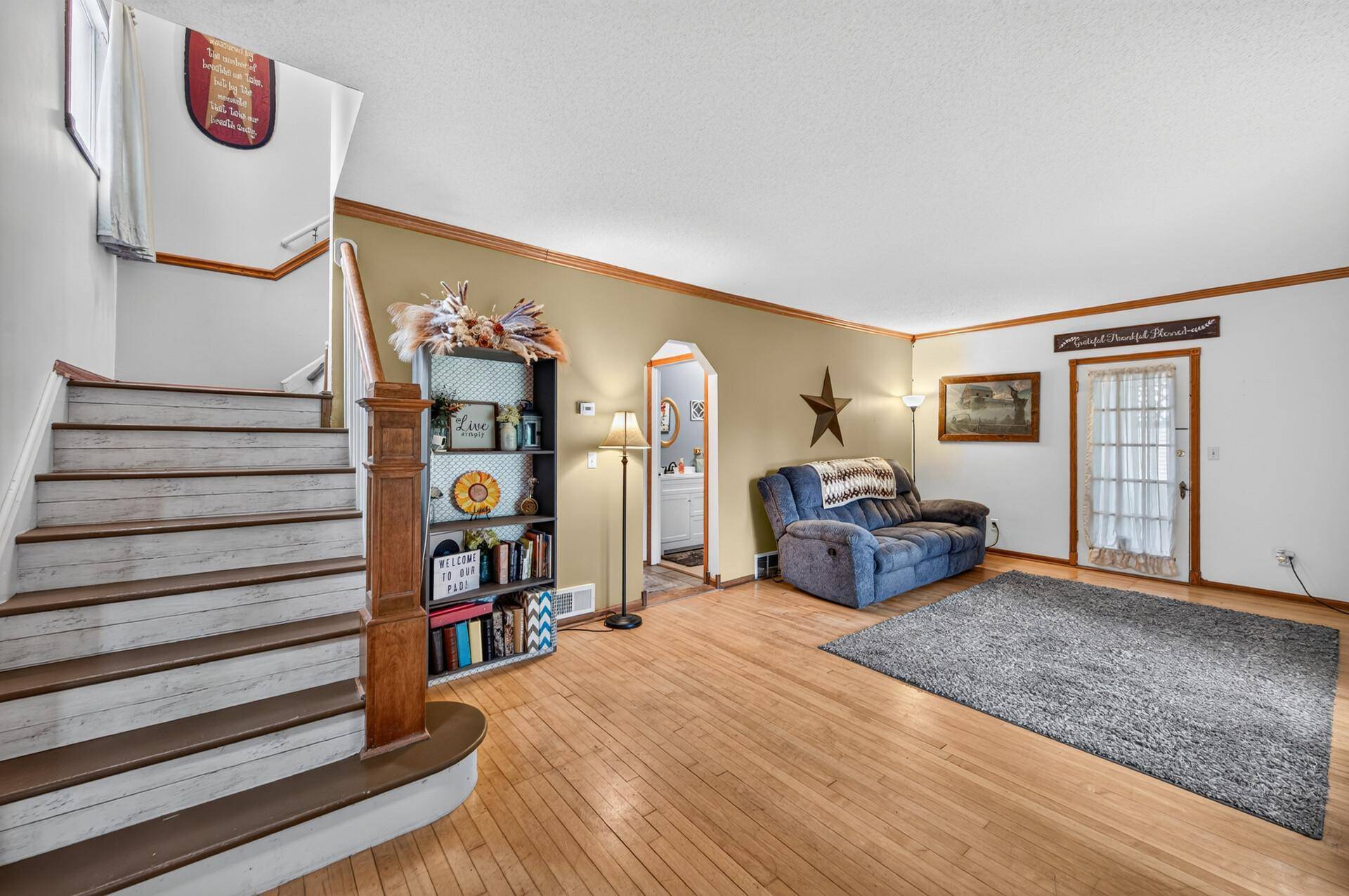 371 S Washington AVE, New Richmond, WI 54017