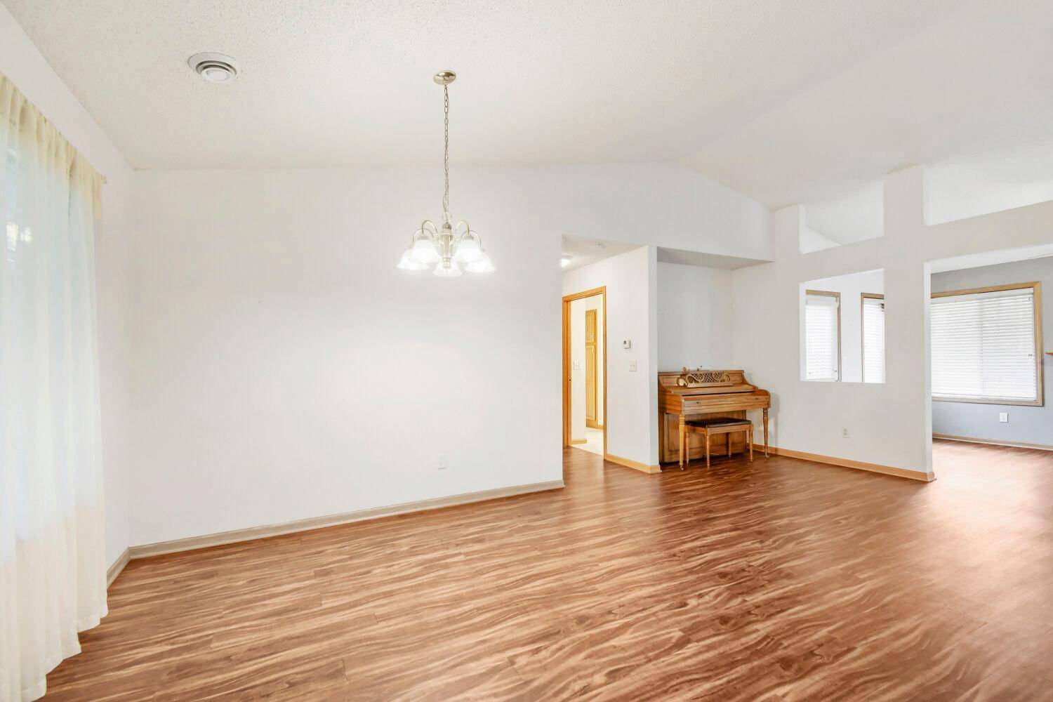 7630 Palisades AVE NE, Otsego, MN 55330