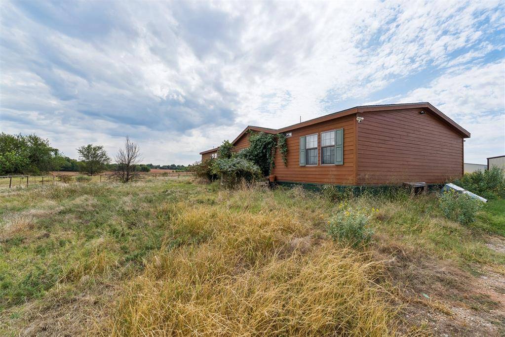 1515 N 14th ST, Guthrie, OK 73044