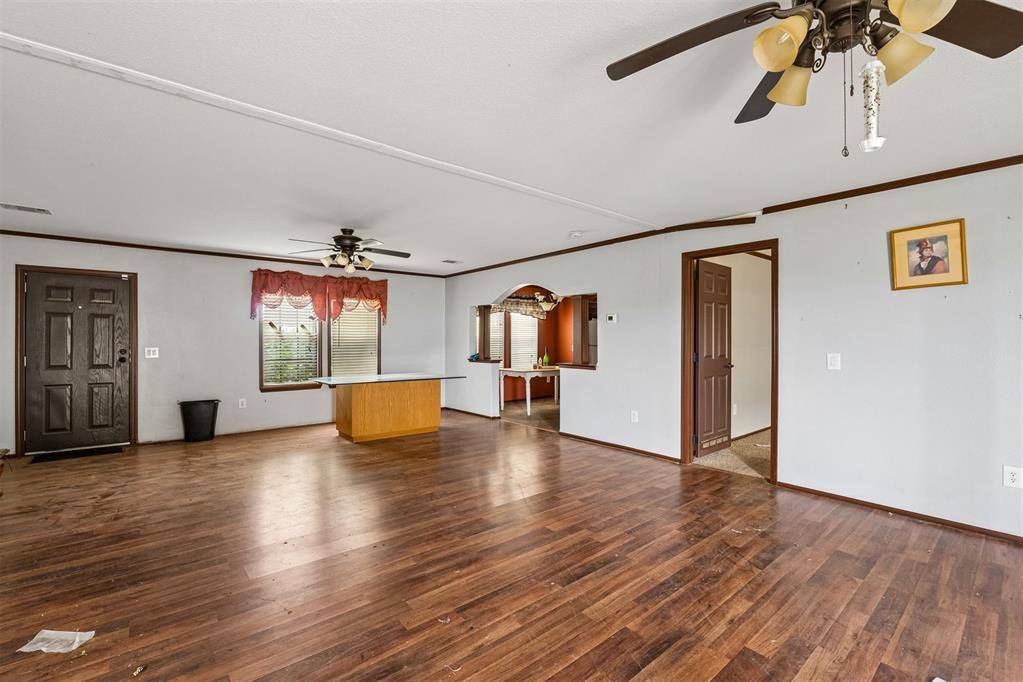 1515 N 14th ST, Guthrie, OK 73044