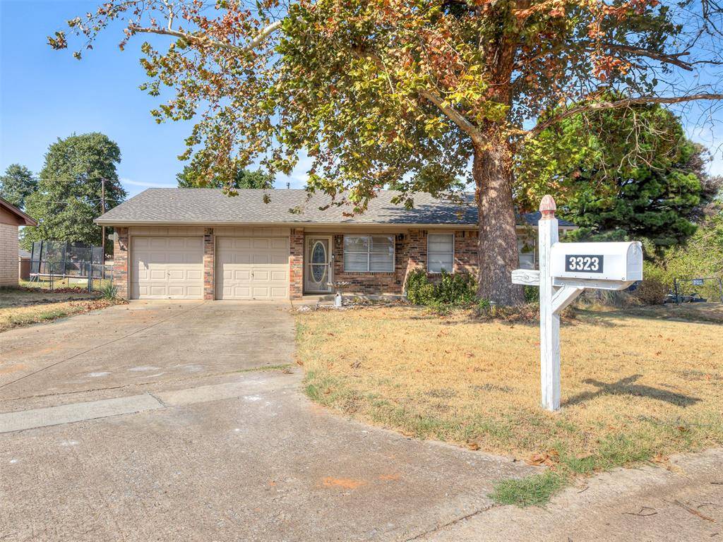 3323 Cox CIR, Choctaw, OK 73020