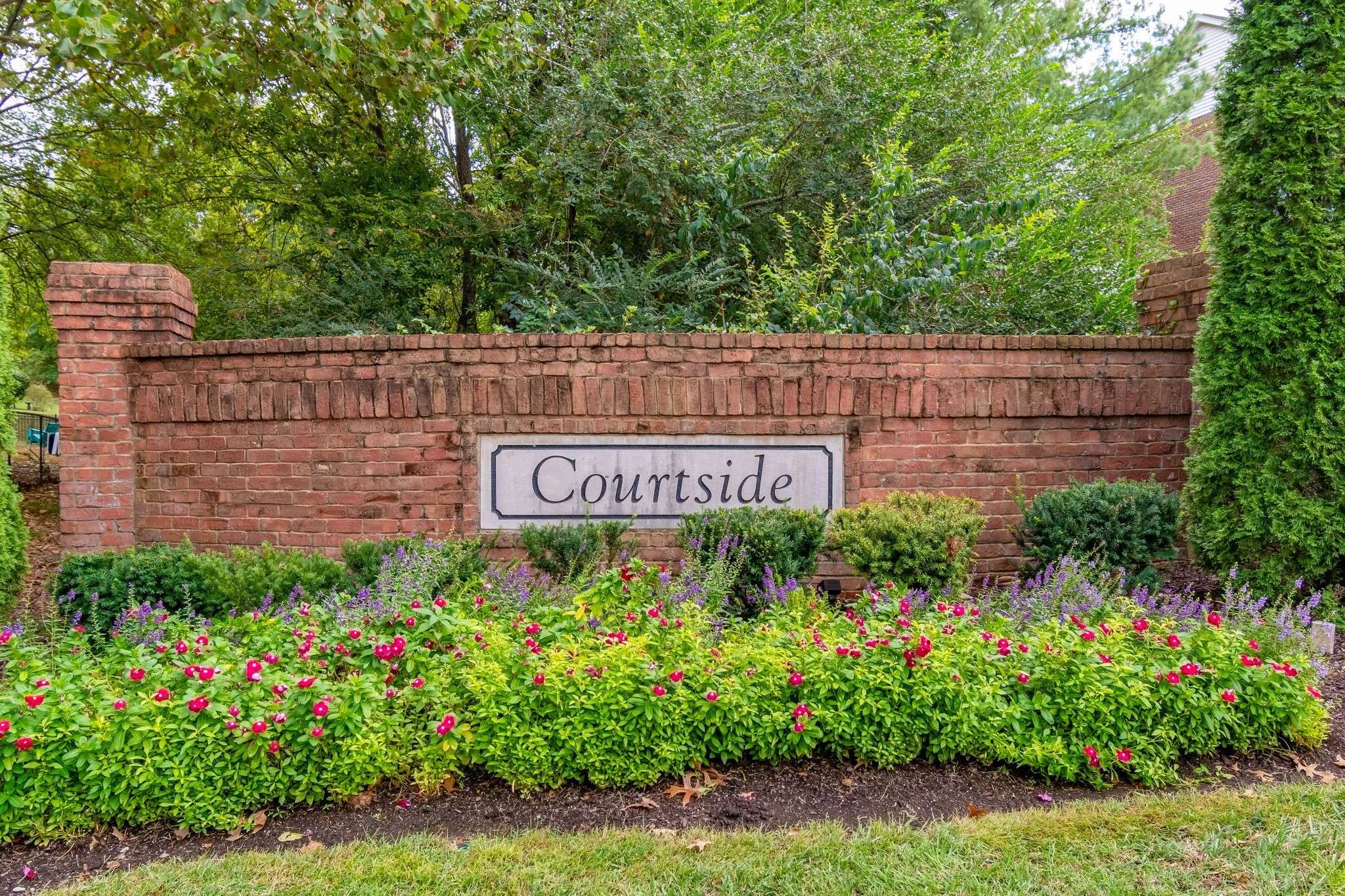 1304 Sweetwater Dr, Brentwood, TN 37027